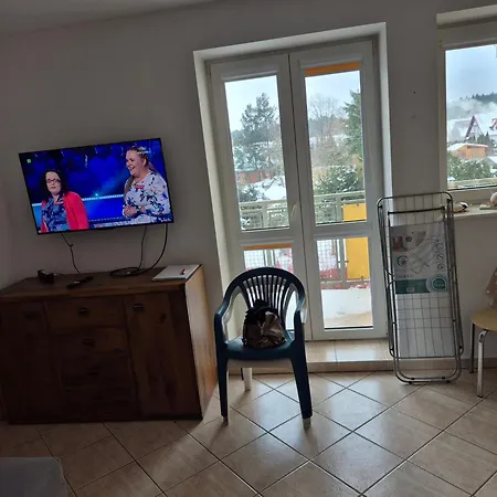 아파트 Mieszkanie Dwupokojowe Przy Powstancow Warszawy - Holiapart *
